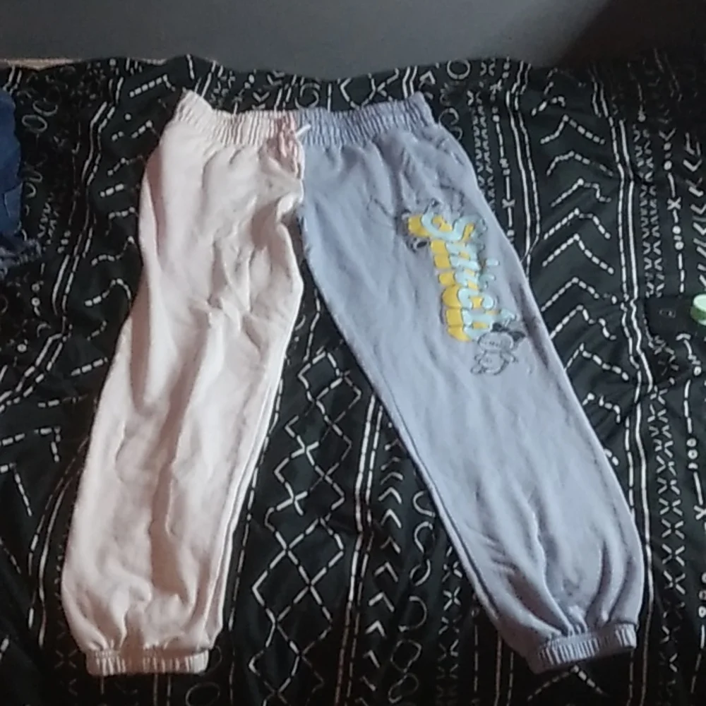 Sweats - Picture 2 of 3